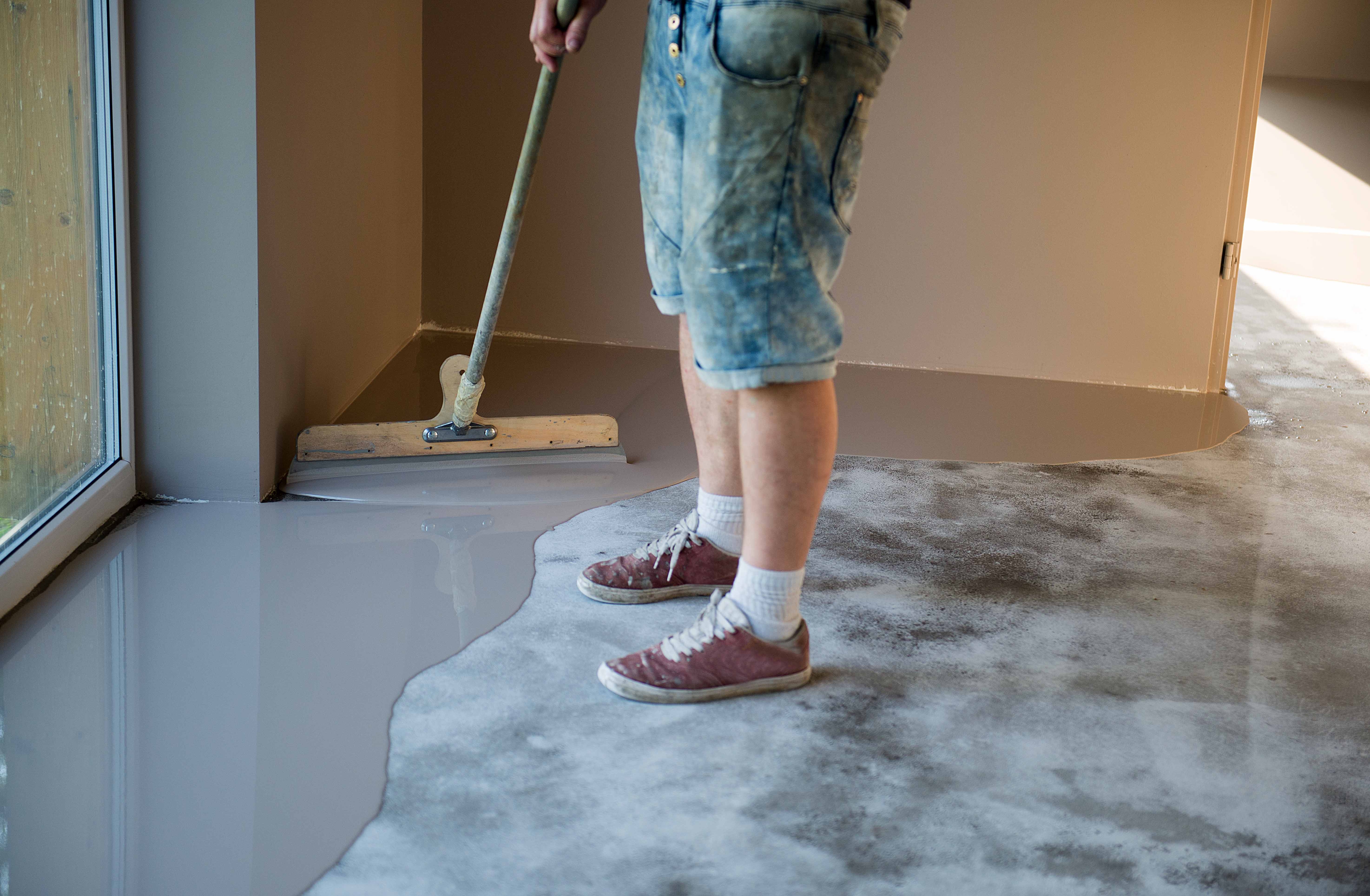 Working dog kennel with durable epoxy flooring designed to provide hygiene, grip and comfort for security and detection dogs.